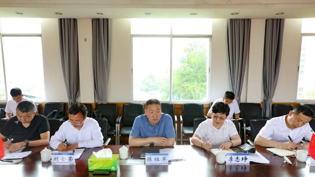 1660614871923270.jpg 集團(tuán)與西雙版納州交流座談3.jpg