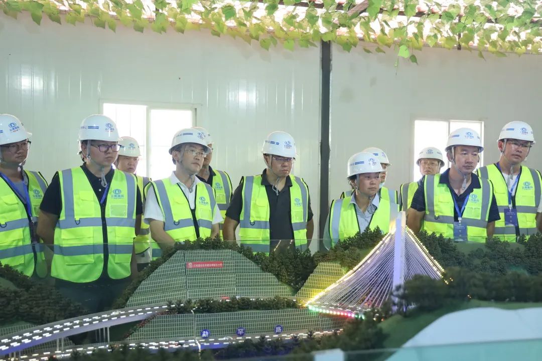 1665192018888327.jpg 2022-09-23-公司開展“質(zhì)量月”觀摩活動暨質(zhì)量安全技術(shù)管理交流培訓2.jpg